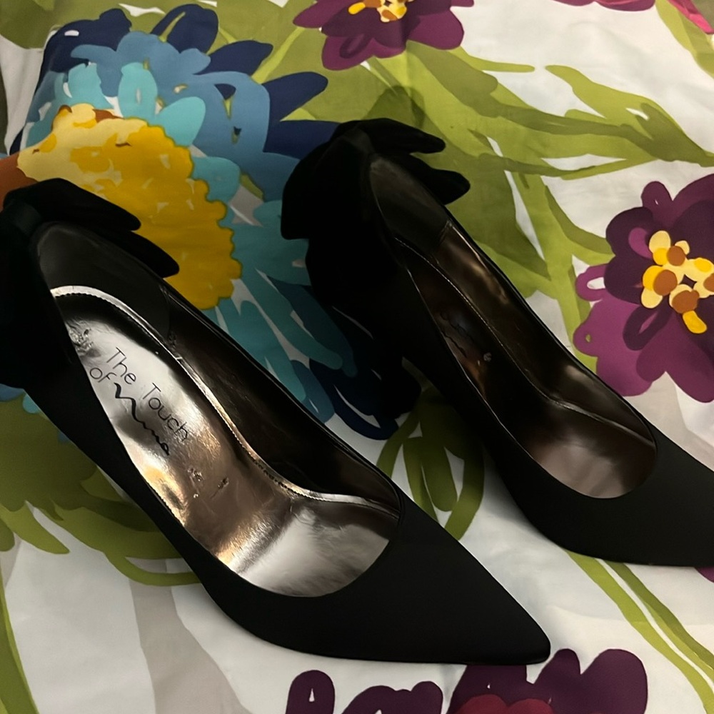 The Touch if Nina black statin evening shoes
